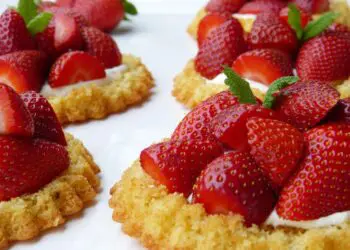 Open Strawberry Tart Recipe - TheRecipe.Website