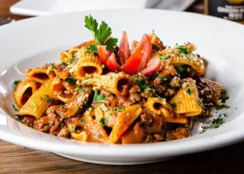 Slow Cooked Beef Bolognaise Recipe - TheRecipe.Website