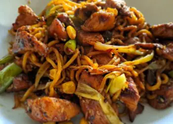 Chicken Noodle Stir Fry Recipe - TheRecipe.Website