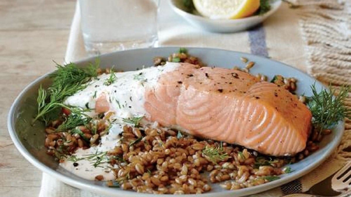 Poached Salmon with Caper and Lemon Sauce