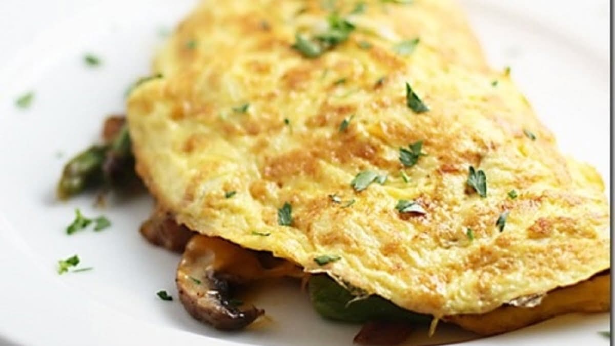 Spicy Omelette with Mushrooms