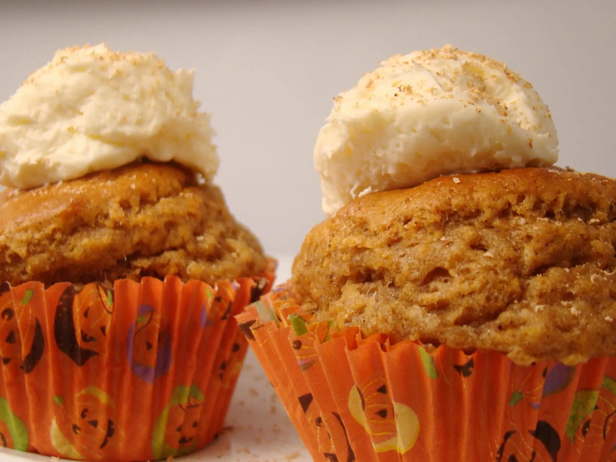 Pumpkin Spice Cupcakes - TheRecipe.Website