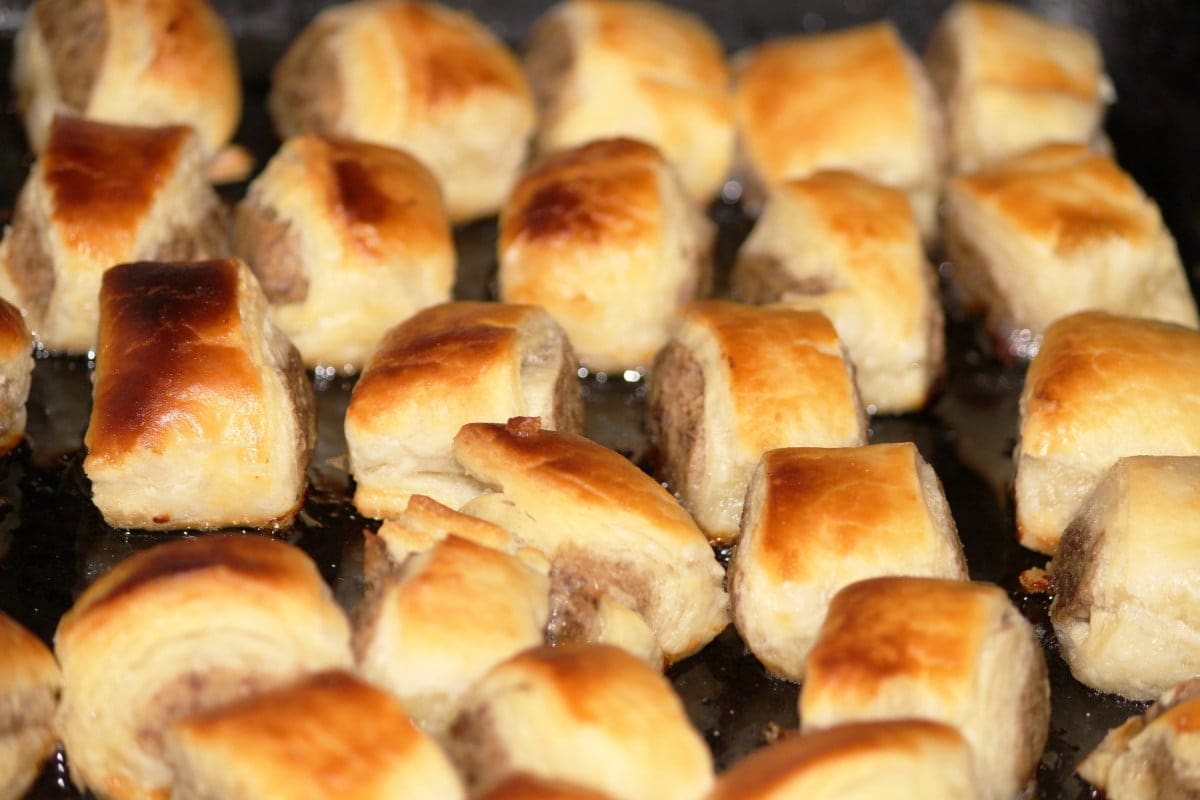 Sausage Rolls - TheRecipe.Website