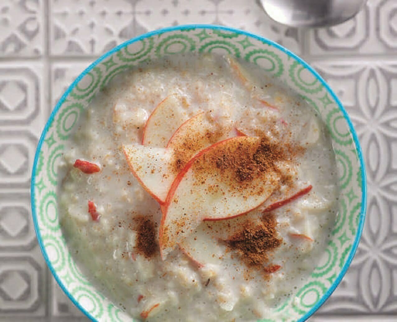 Apple and Cinnamon Porridge