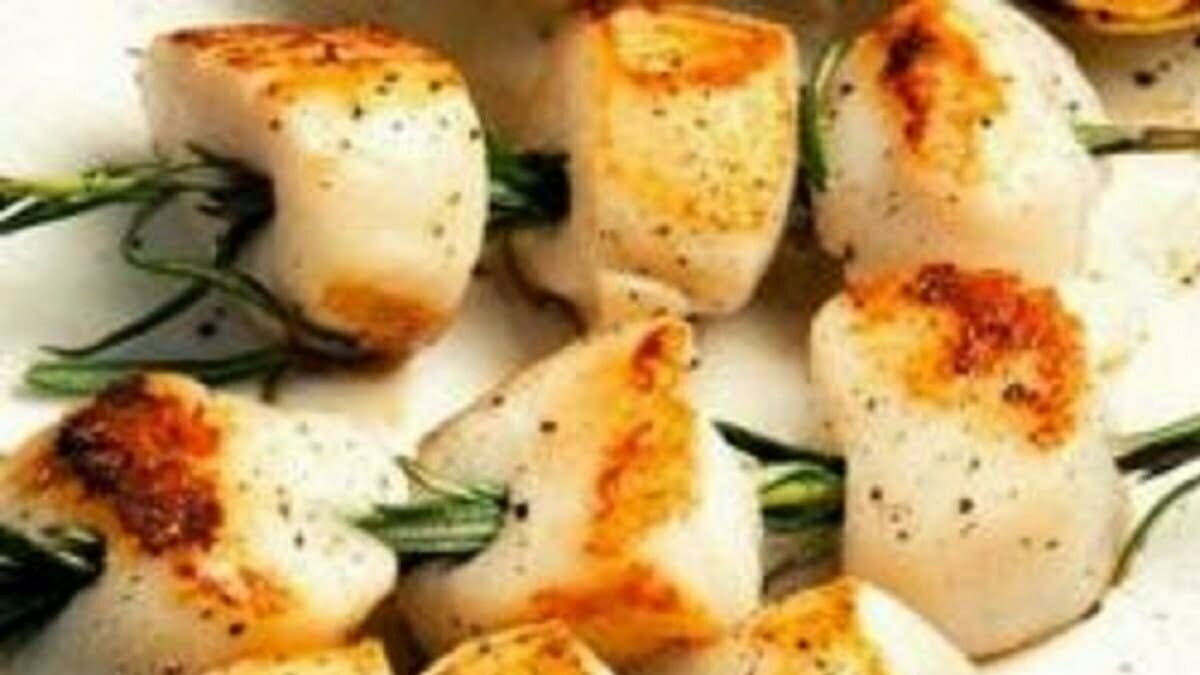 Boston Brown Bread is a mix of Rye and Whole Wheat combined with Molasses, buttermilk and raisins. It is a dark bread so full of flavour and actually steamed not baked.