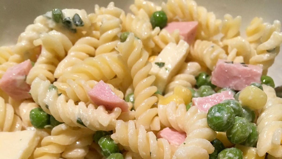 Ham and Pea Pasta Recipe - TheRecipe.Website
