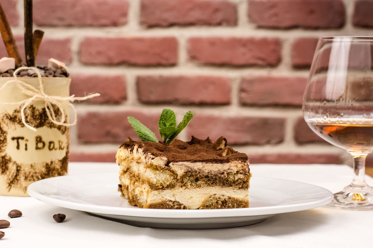 Mums Tiramisu Recipe - TheRecipe.Website