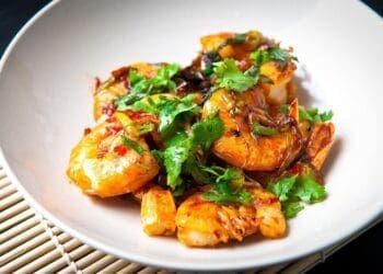 Chilli and Garlic Prawns Recipe - TheRecipe.Website
