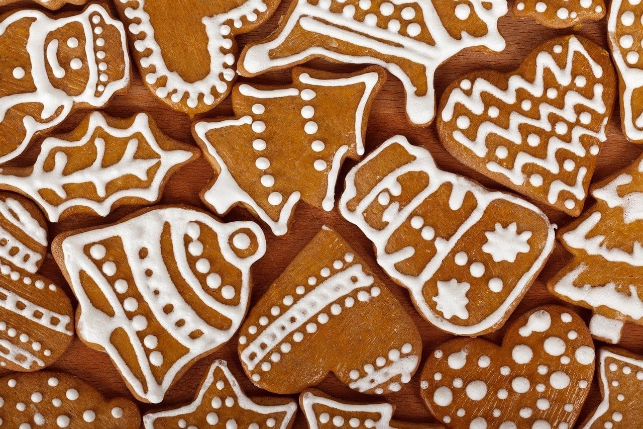 Christmas Gingerbread Figures Recipe - TheRecipe.Website