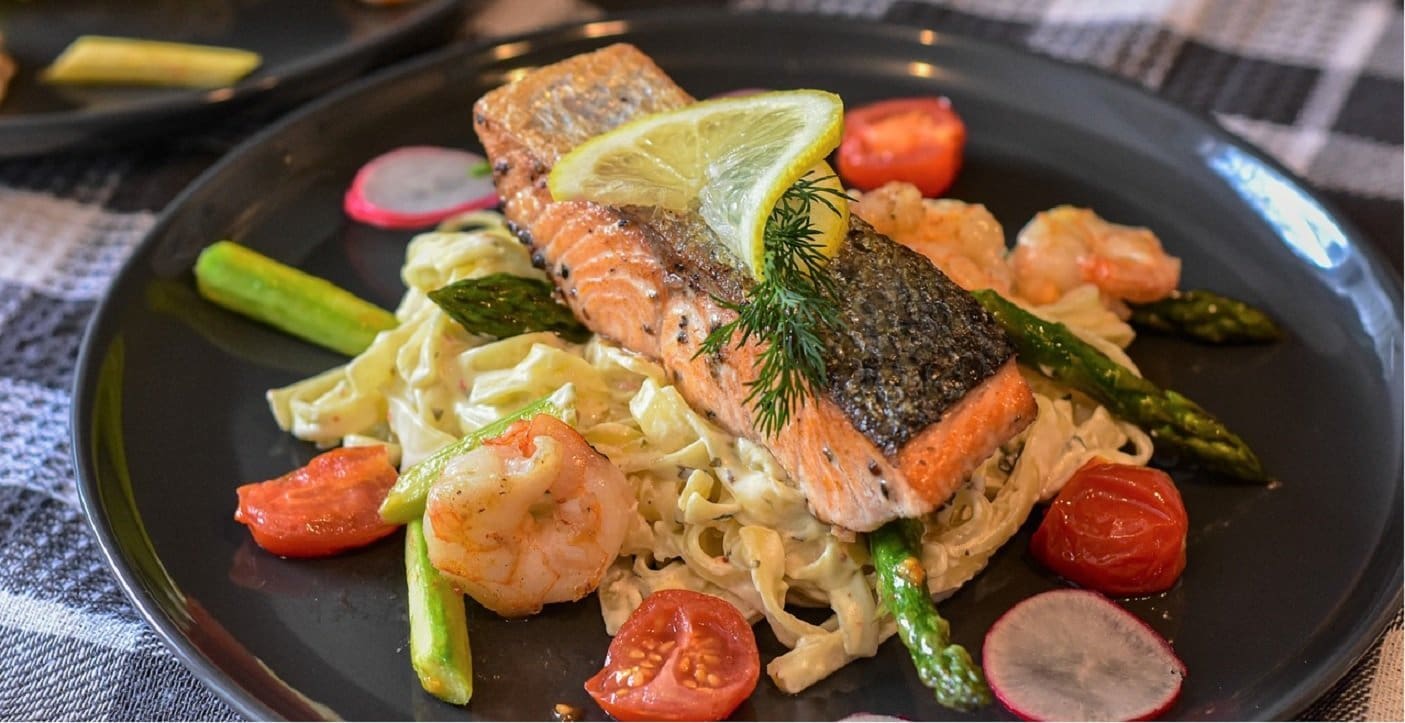 Salmon and Prawn Tagliatelle Recipe - The Recipe Website