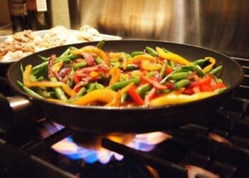 Stir Fry Pepper and Green Beans Recipe - TheRecipe.Website