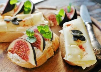 Fig and Cheese Nibbles Recipe - TheRecipe.Website