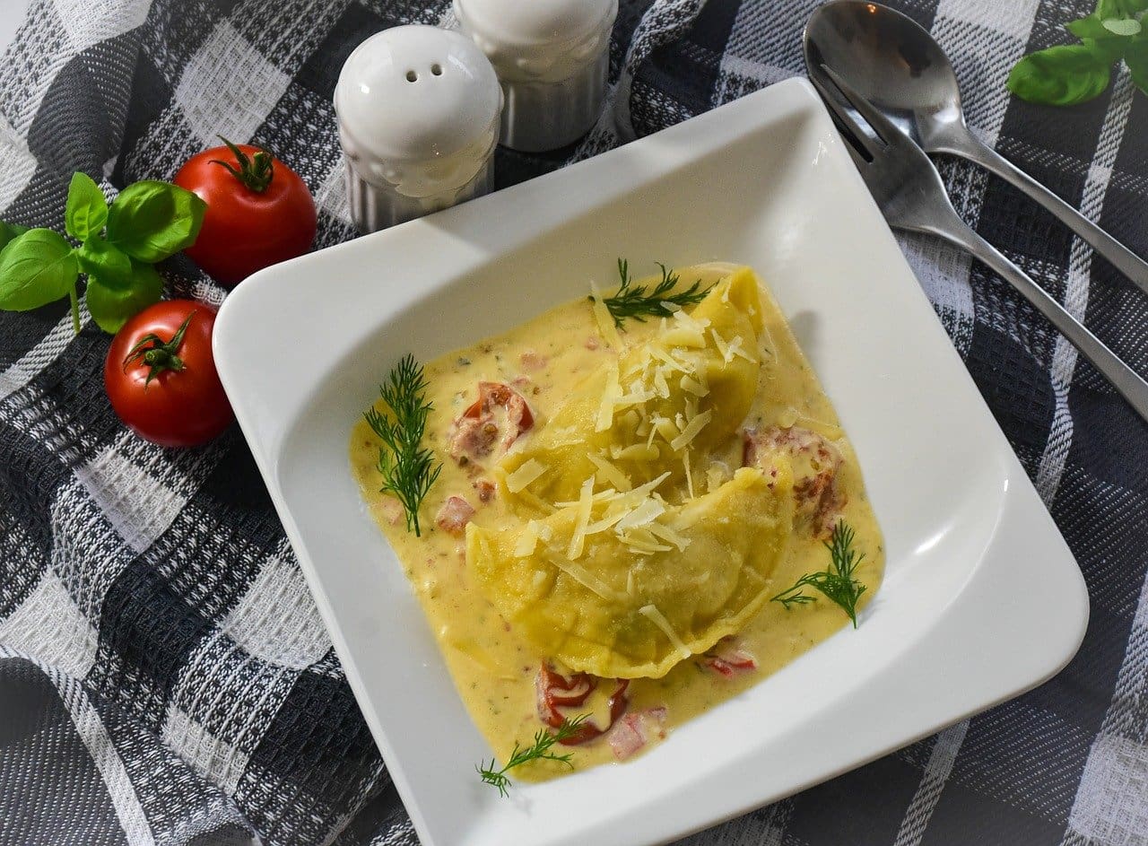 Ravioli with a Creamy Bacon Sauce Recipe - TheRecipe.Website