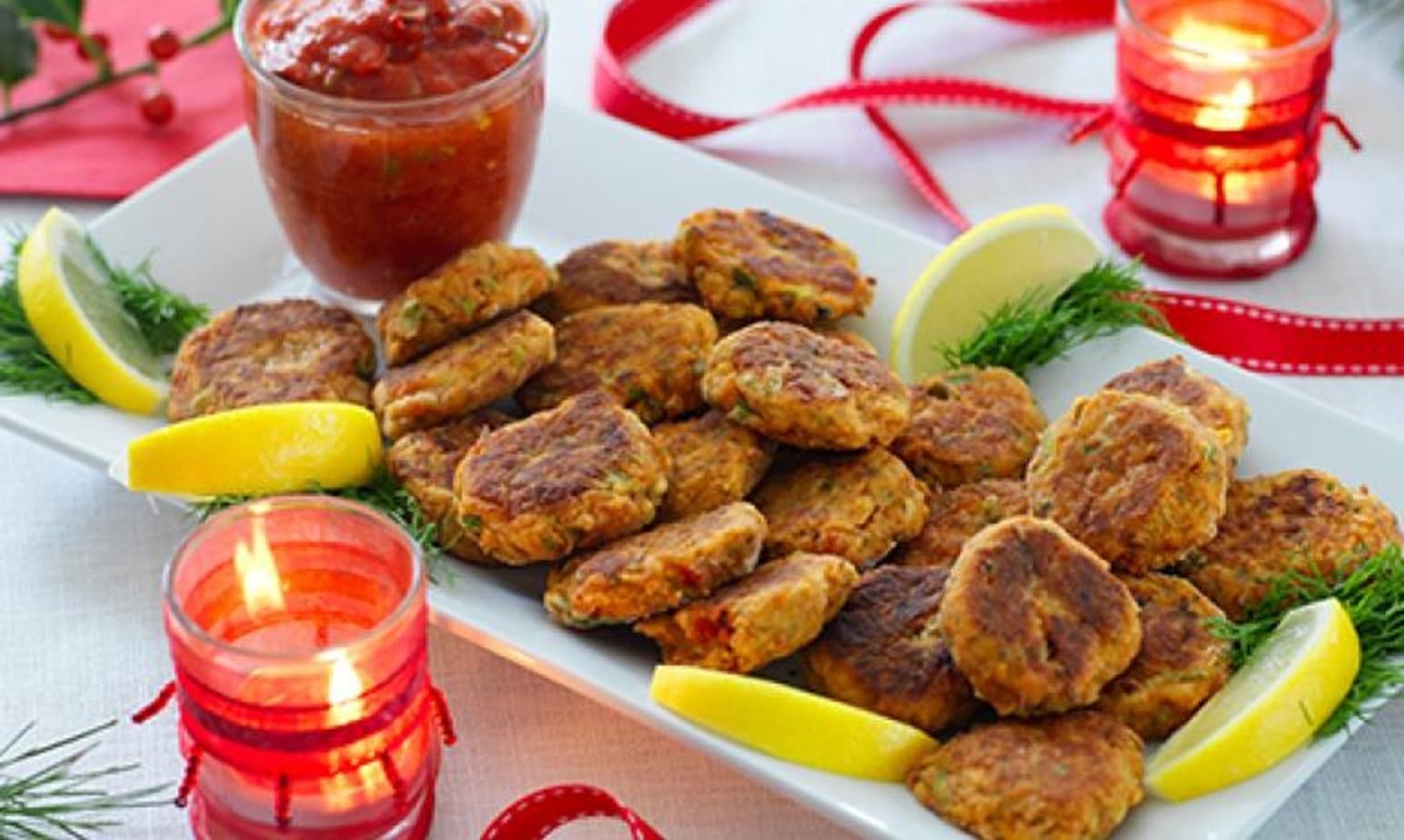 Sweet Potato Crab Cakes with Green Chilli Dip Recipe - TheRecipe.Website