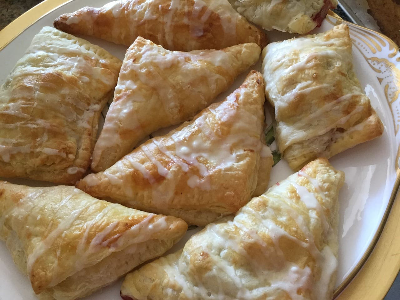 Amazing Apple Turnovers Recipe - TheRecipe.Website