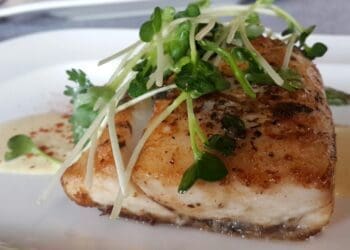 Pan Fried Cod in Cream Sauce Recipe - TheRecipe.Website