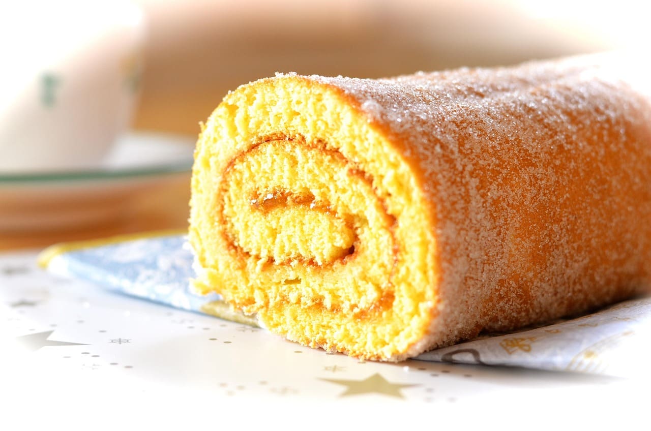 Apricot Jam Roly Poly Recipe - TheRecipe.Website