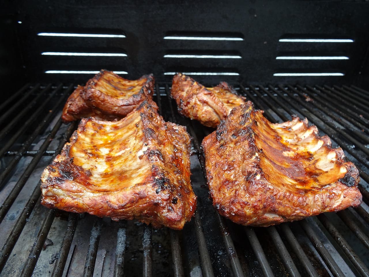 American BBQ Ribs Recipe - TheRecipe.Website