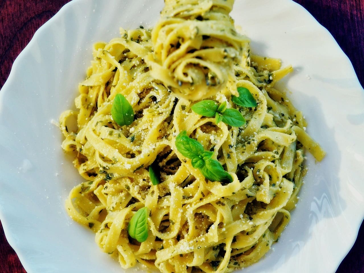Tagliatelle Pesto Recipe - TheRecipe.Website