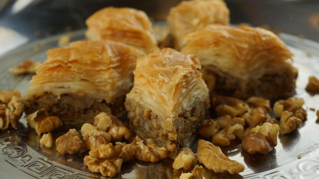 Walnut Baklava Recipe - TheRecipe.Website