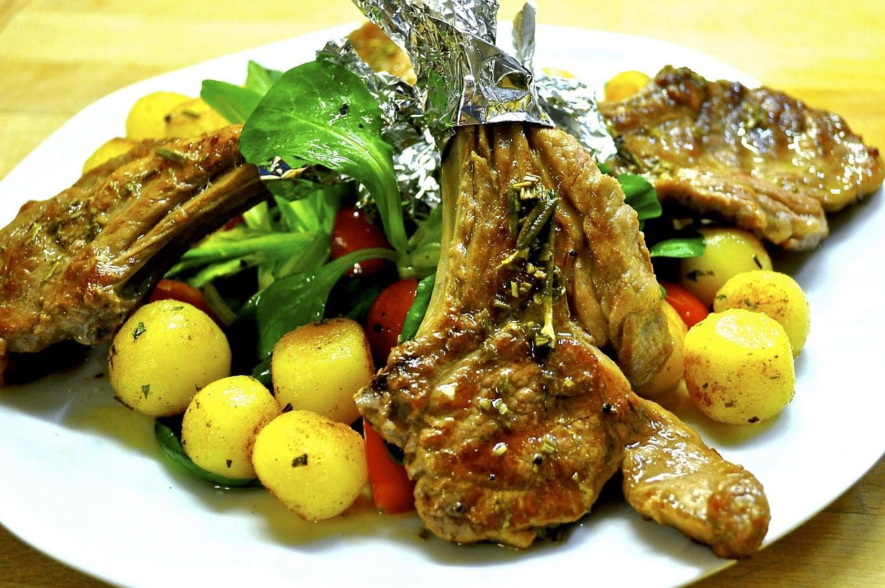 Juicy Lamb Chops Recipe - TheRecipe.Website