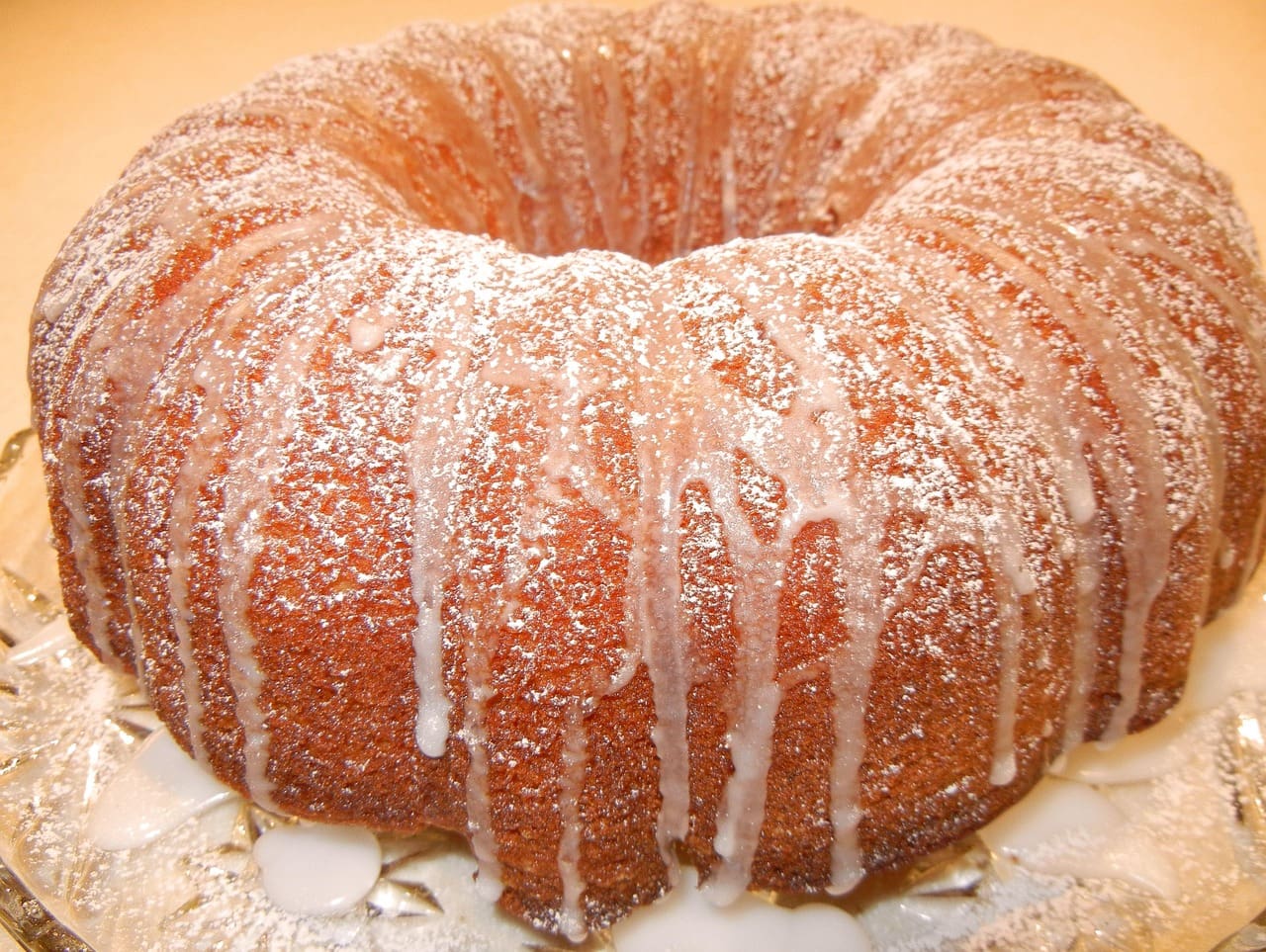 Lemon Bundt Cake Recipe - TheRecipe.Website