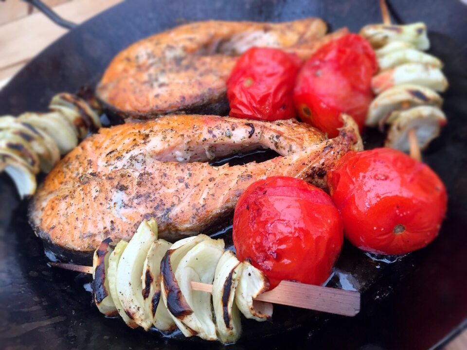 Grilled Tuna Steak Recipe - TheRecipe.Website