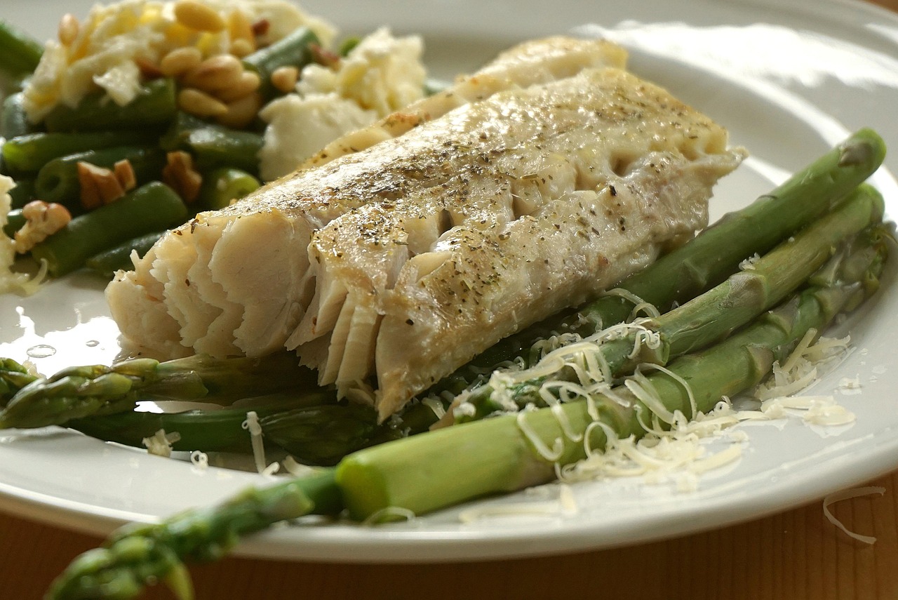 Steamed Cod with Asparagus Recipe - TheRecipe.Website