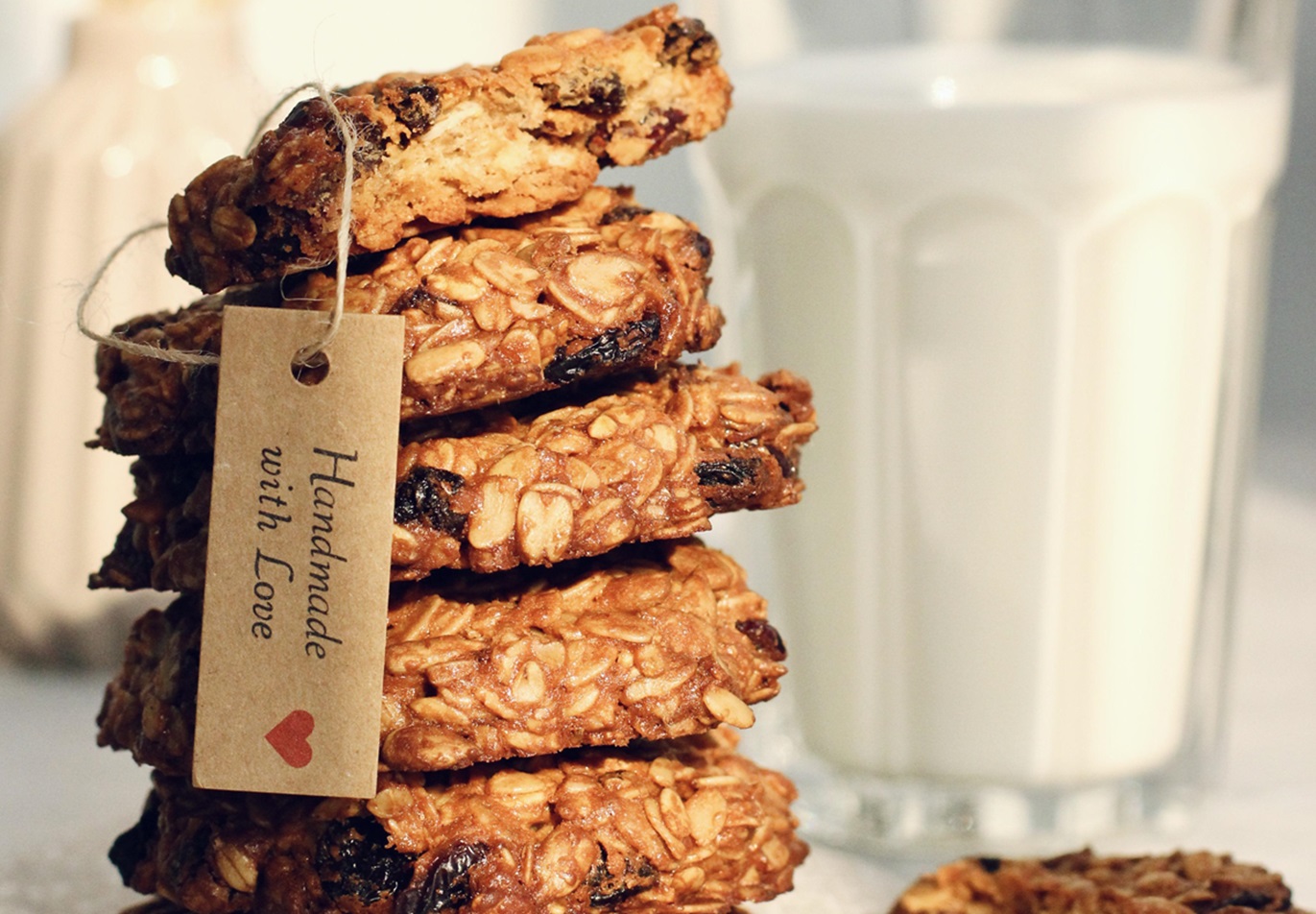 Oat Raisin Cookies Recipe - TheRecipe.Website