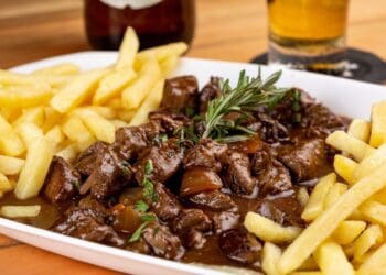 Beef with Chips Recipe - TheRecipe.Website