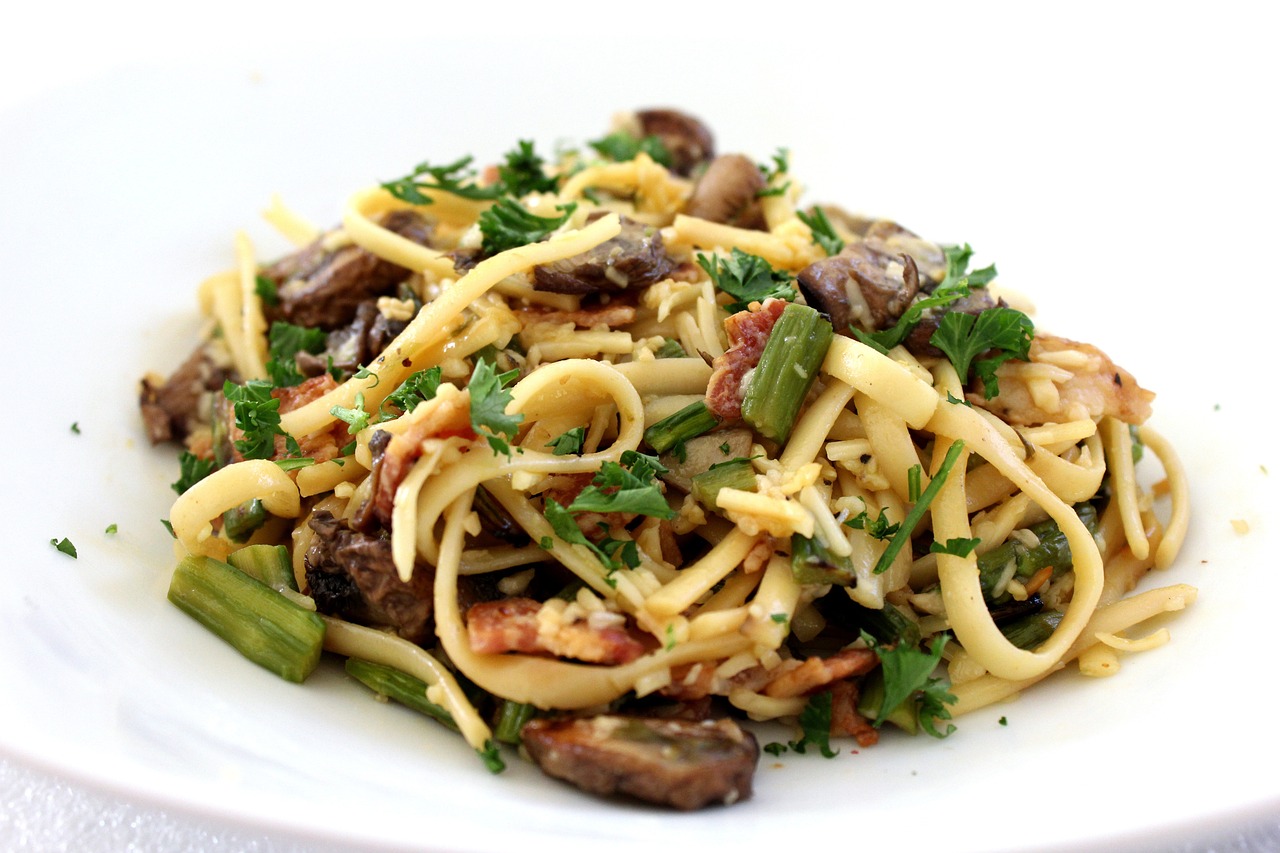 Mushroom and Asparagus Pasta Recipe - TheRecipe.Website