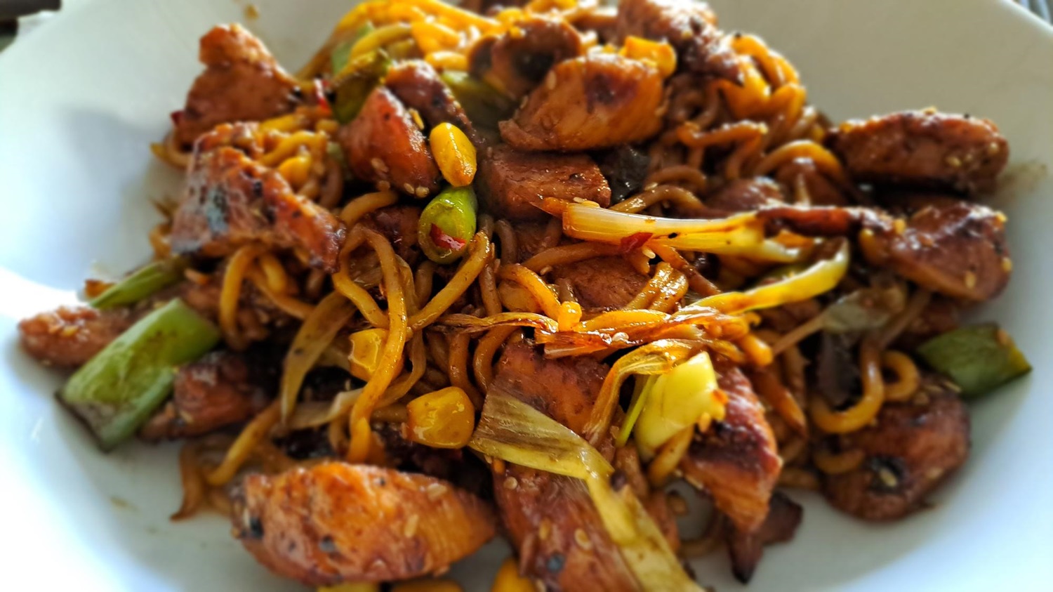 Chicken Noodle Stir Fry Recipe - TheRecipe.Website