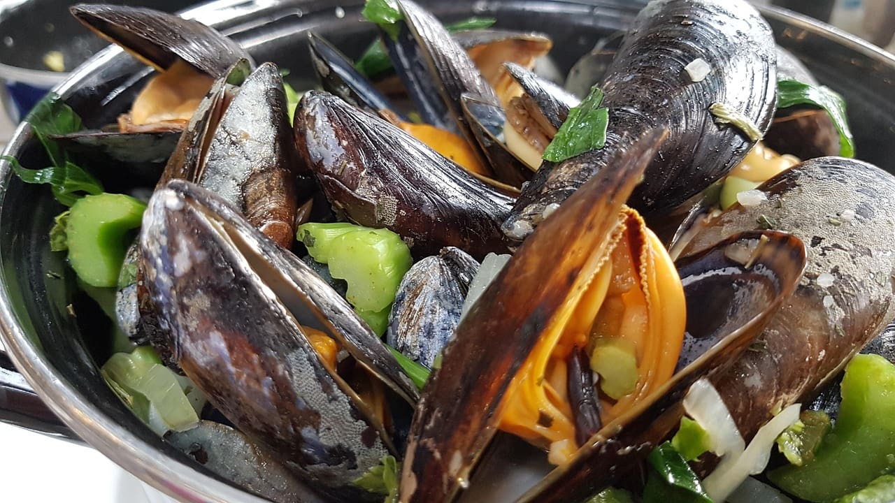 Cider Mussels with Celery Recipe - TheRecipe.Website