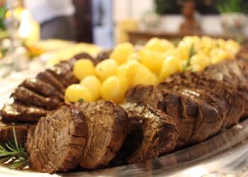 Roast Pork Tenderloin Recipe - TheRecipe.Website