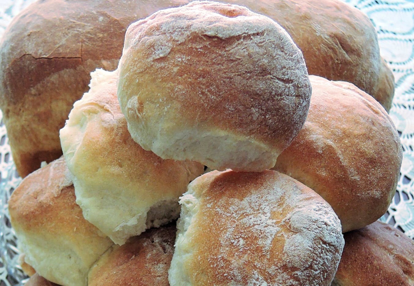 White Bread Rolls Recipe - TheRecipe.Website