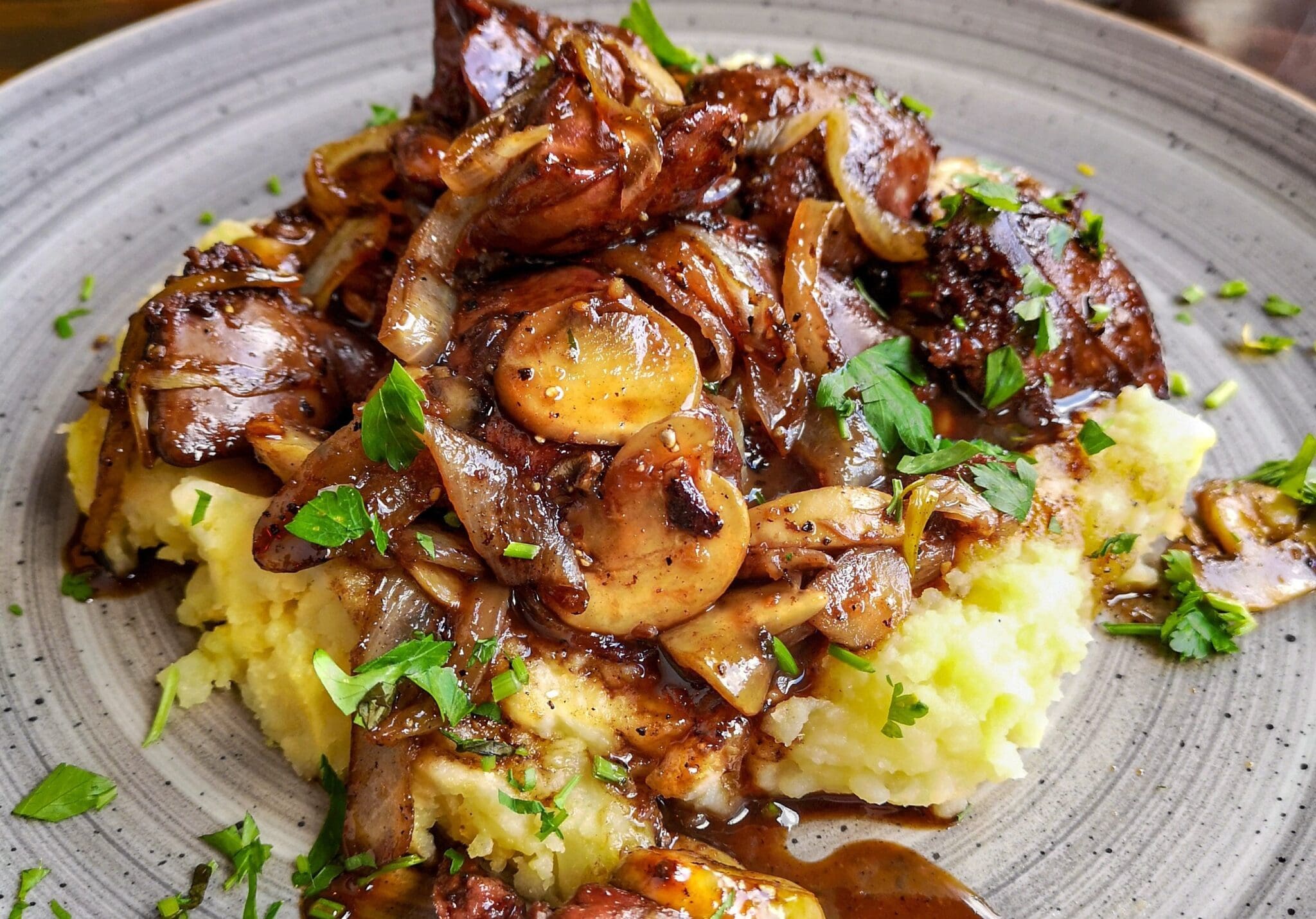 Chicken Liver and Onion Gravy Recipe - TheRecipe.Website