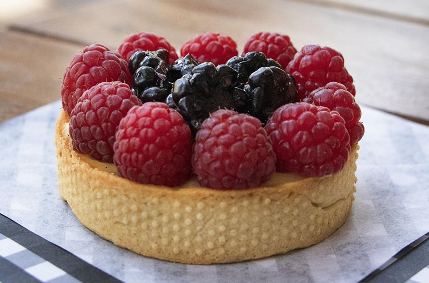 Raspberry and Blackberry Tart Recipe - TheRecipe.Website